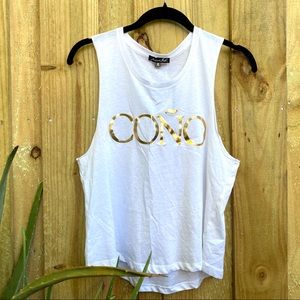 NWT white printed sleeveless printed shirt